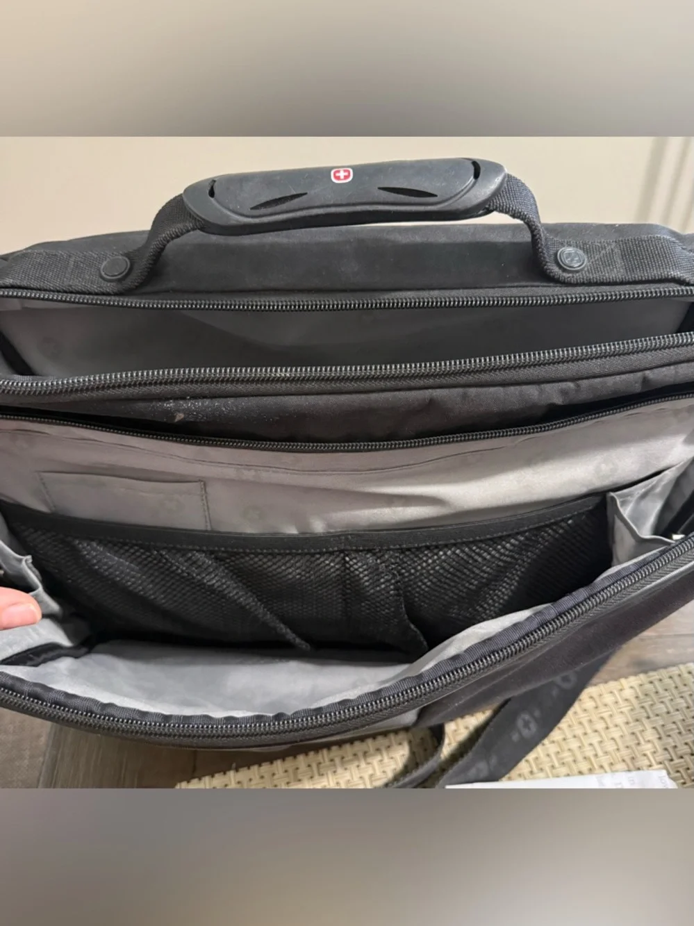Wenger Patriot Black Laptop Shoulder Bag